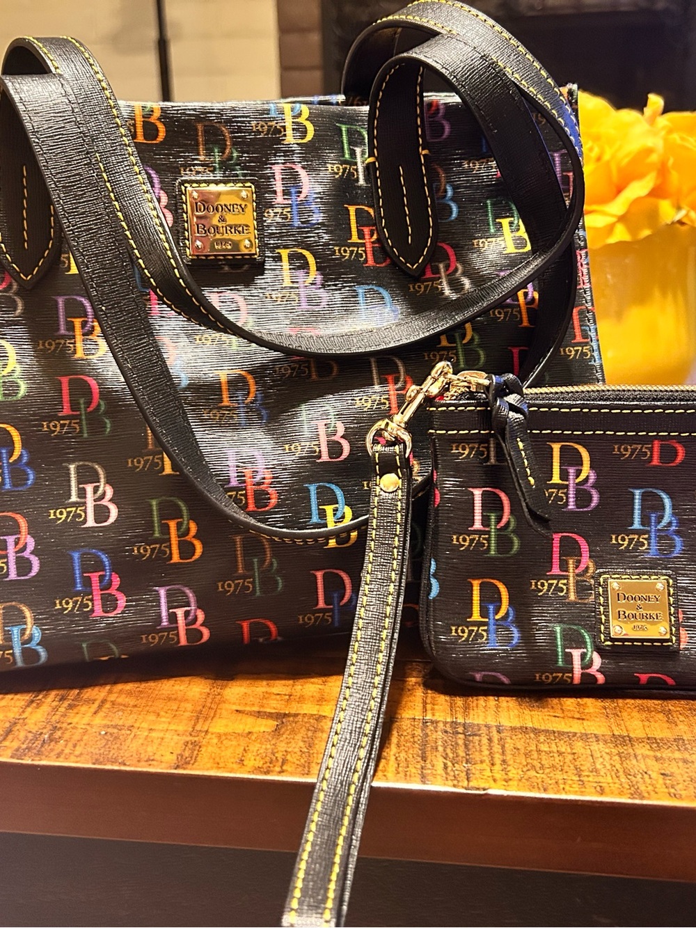 Dooney & Burke Medium Tote bag and wristlet- Black/Multi